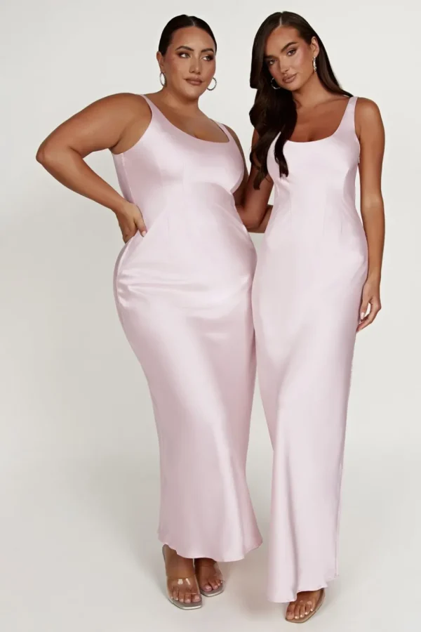 arora_3.webp Women MESHKI Maxi Dresses<Arora