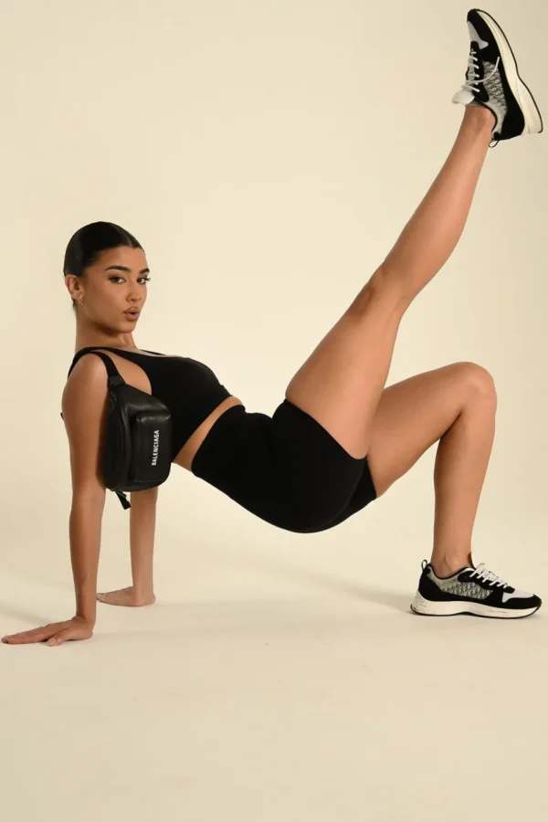 carly_2-2.webp Women MESHKI Shorts<Carly