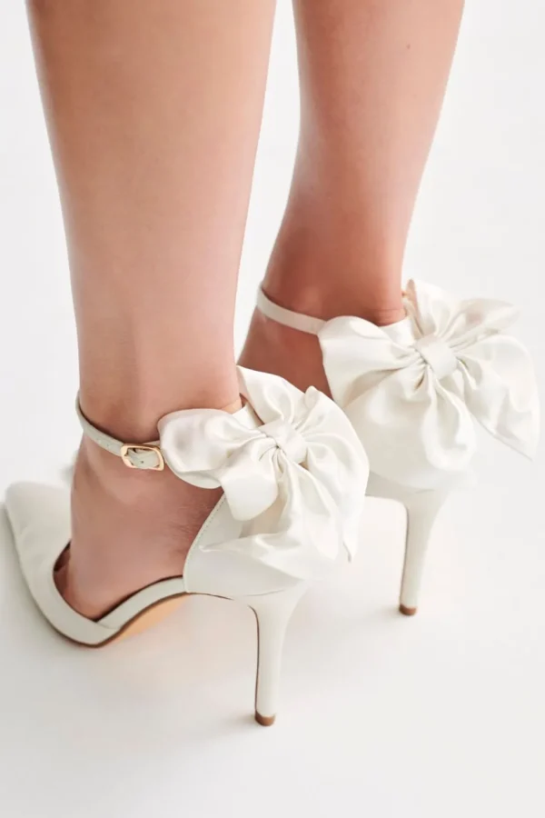 Women MESHKI Shoes<Charmed