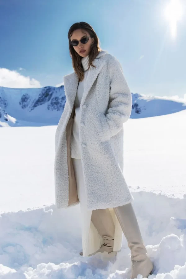 izzy_10.webp Women MESHKI Outerwear<Izzy