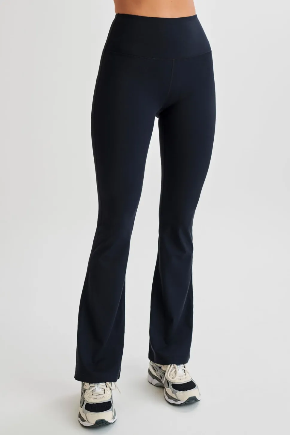 jesse_0.webp Women MESHKI Activewear<Jesse