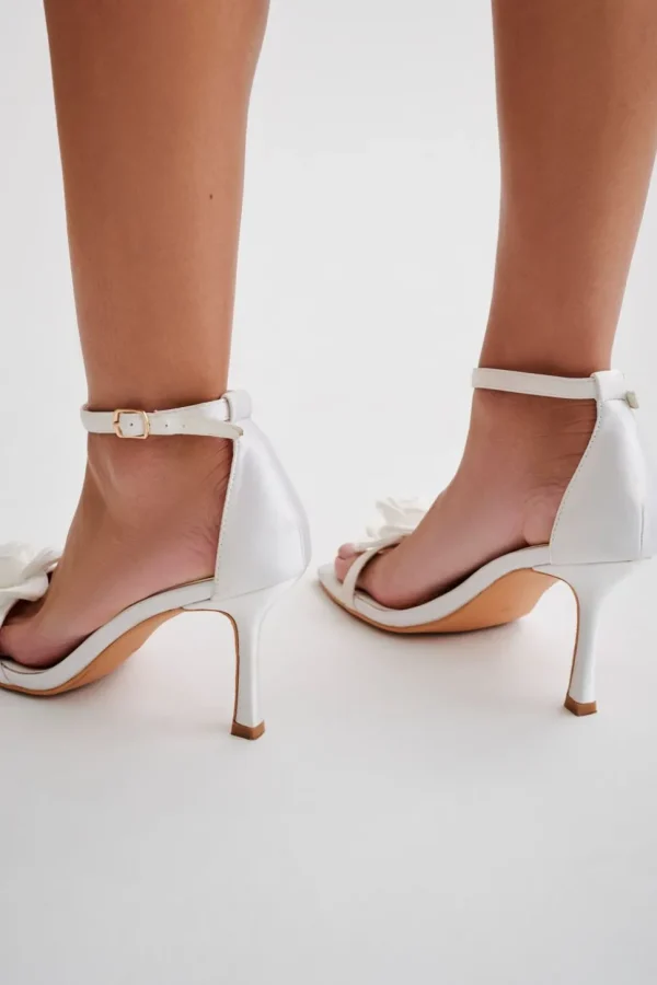 Women MESHKI Shoes<Lara