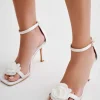 Women MESHKI Shoes<Lara