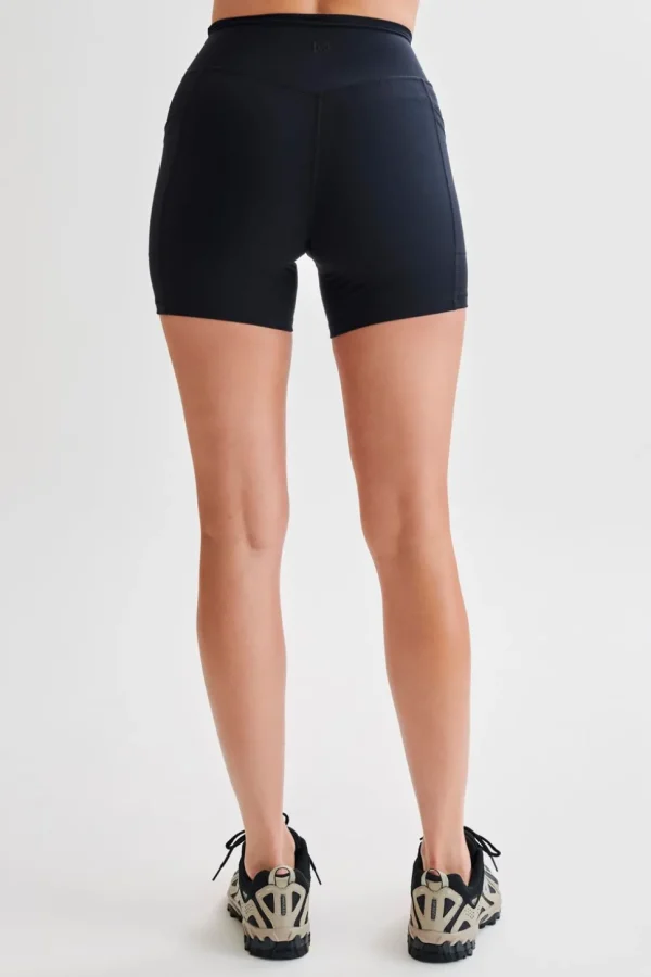 martina_1-4.webp Women MESHKI Shorts<Martina