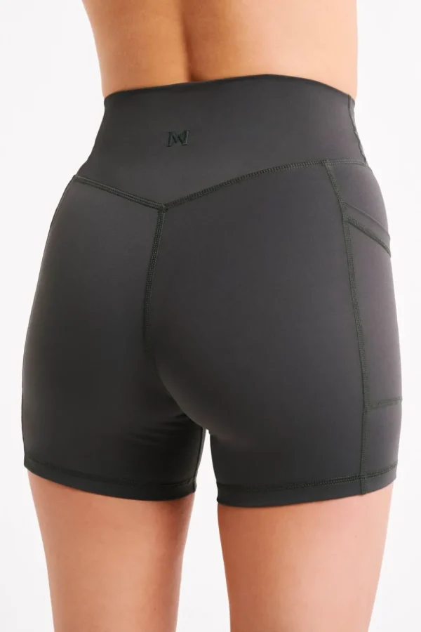 martina_2-1.webp Women MESHKI Shorts<Martina