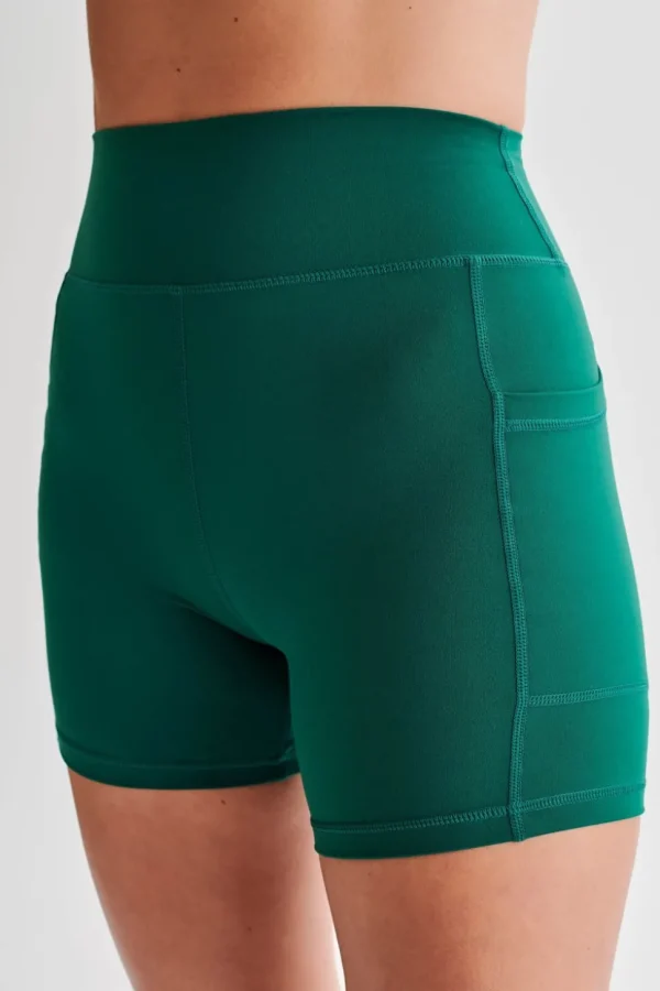 Women MESHKI Shorts<Martina