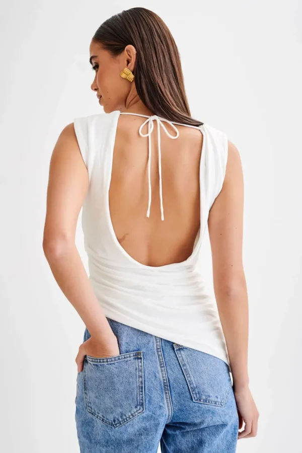 prianyka_1.webp Women MESHKI Tops<Prianyka
