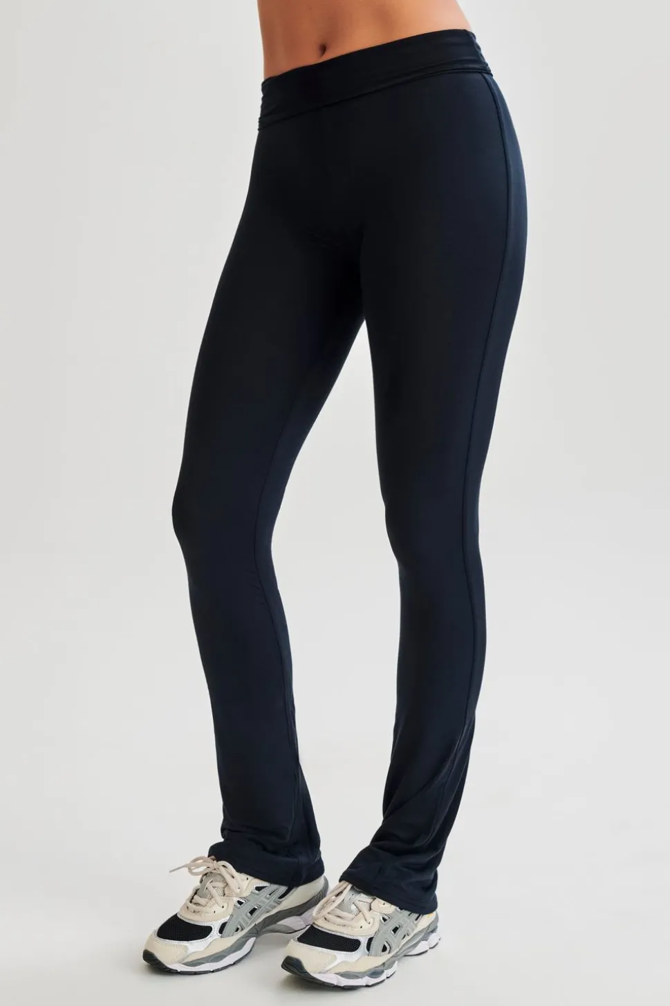 sabrina_0-2.webp Women MESHKI Pants<Sabrina