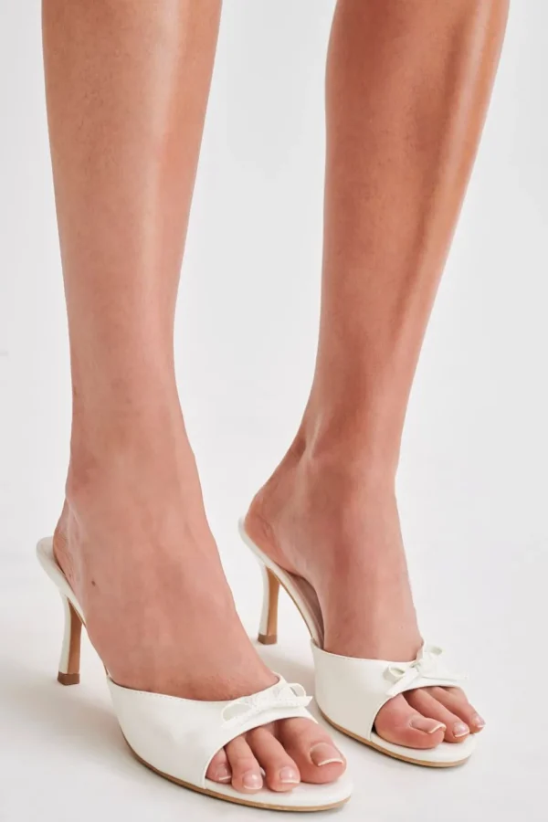 Women MESHKI Shoes<Sylvia
